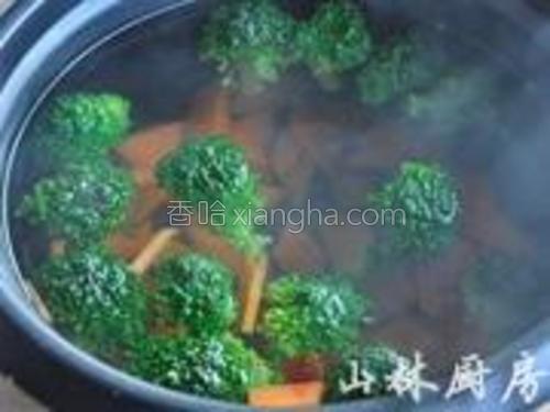 西兰花猪肝粥的做法大全【图】_西兰花猪肝粥