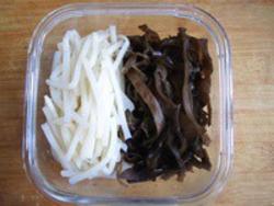 魚香肉絲的做法圖解2