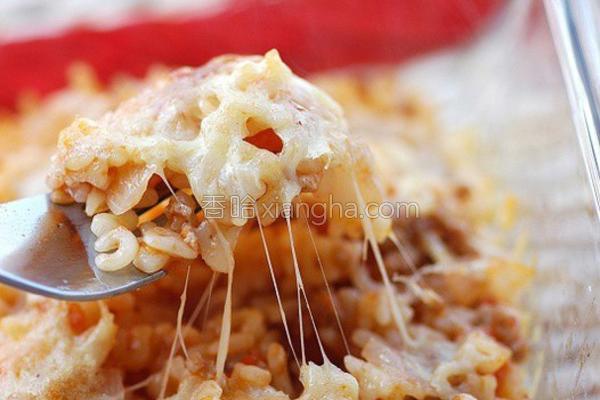 芝士焗番茄肉酱意面的做法