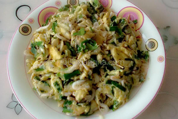 韭菜鲜虾米炒鸡蛋的做法_韭菜鲜虾米炒鸡蛋的