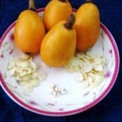 枇杷的功效与作用及食用方法_枇杷的营养价值