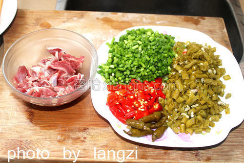 鸡肾酸豆角的做法大全【图】_鸡肾酸豆角的家