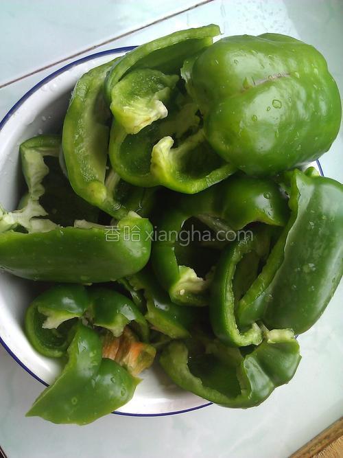 青椒黄瓜饺子的做法大全【图】_青椒黄瓜饺子