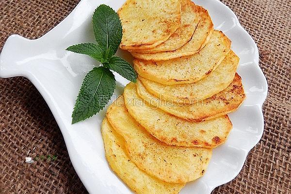 煎土豆片的做法_煎土豆片的做法大全_煎土豆片的家常做法怎么做好吃 - 香哈网