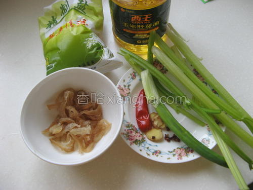 芹菜炒海蜇的做法大全【图】_芹菜炒海蜇的家