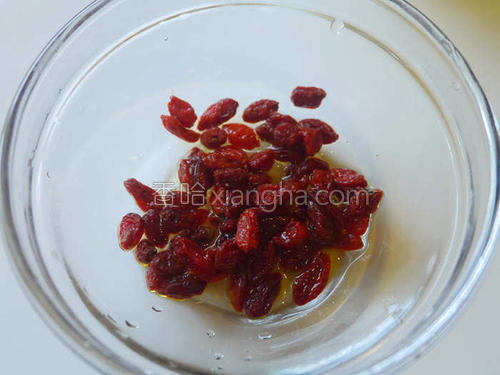 青木瓜炖挂面的做法排骨【图】_青热量炖木瓜500g水煮大全有多少排骨图片