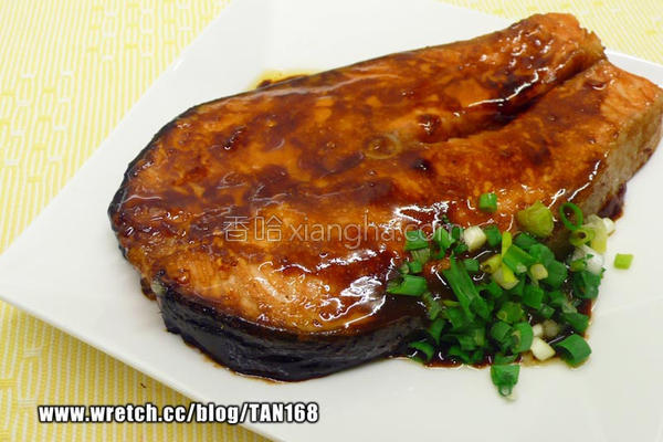 红烧鲑鱼的做法_红烧鲑鱼的做法大全_红烧鲑