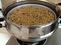 蒸糯米饭做法窍门 MjUweDA