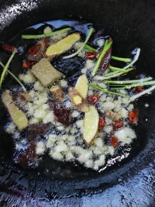 酱烧土豆牛肉丁的做法大全【图】_酱烧土豆牛