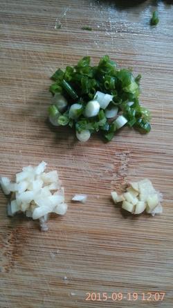 【图】红烧排骨面怎么做 最正宗红烧排骨面的