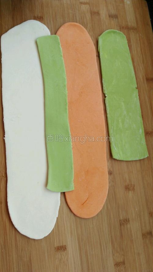 翡翠虾仁三色面的做法大全