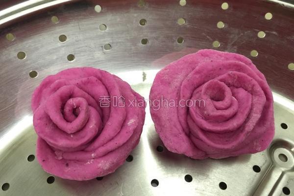 火龙果汁玫瑰花馒头的做法_火龙果汁玫瑰花馒