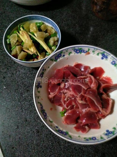 泡椒爆炒鸡胗的做法大全