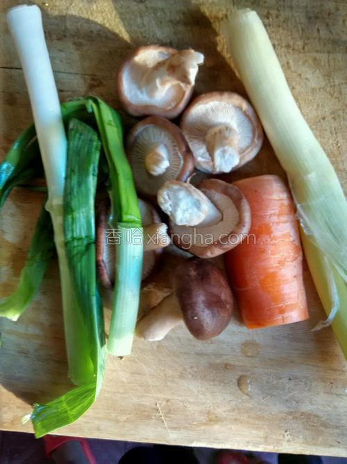 香菇瘦肉粥的做法大全【图】_香菇瘦肉粥的家
