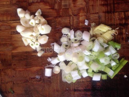 菠菜烧丸子的做法大全【图】_菠菜烧丸子的家