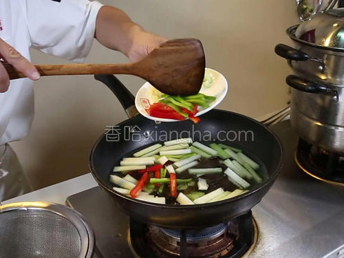 三色冬瓜条的做法大全