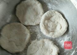 红薯粉煎饼的做法图解2