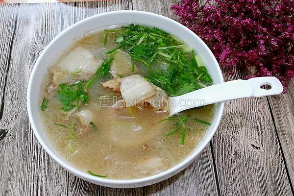 冬瓜墨鱼五花肉汤的做法_冬瓜墨鱼五花肉汤的