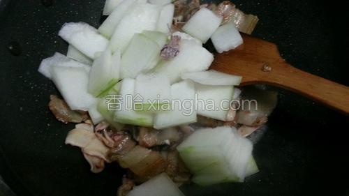冬瓜墨鱼五花肉汤的做法大全