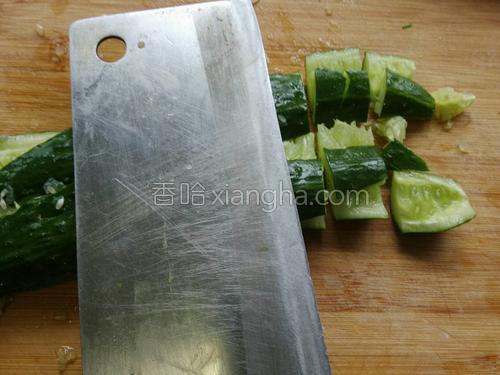 凉拌木耳拍黄瓜的做法大全