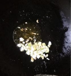 【图】红烧排骨面怎么做 最正宗红烧排骨面的