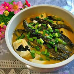 泥鳅炖豆腐