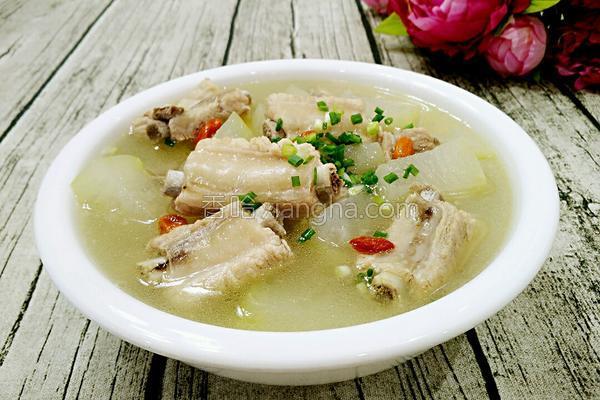 冬瓜炖排骨汤的做法_冬瓜炖排骨汤的做法大全