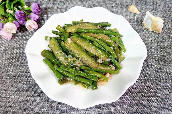 绿茄子烧豆角的做法_绿茄子烧豆角的做法大全