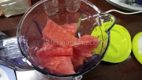 榨西瓜柠檬汁的做法大全【图】_榨西瓜柠檬汁