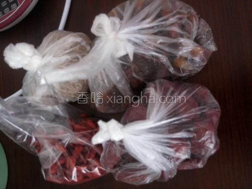 红枣枸杞桂圆茶的做法大全【图】_红枣枸杞桂