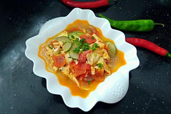 番茄黄瓜炒鸡蛋的做法_番茄黄瓜炒鸡蛋的做法