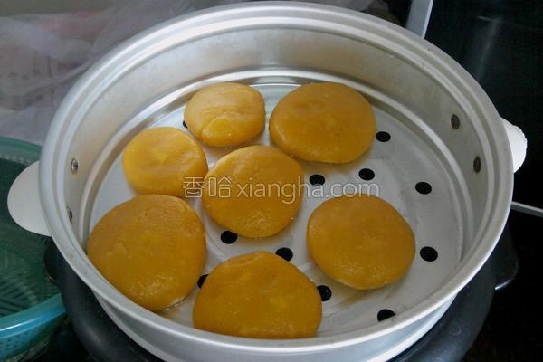 烫糯米粉南瓜蒸饼的做法_烫糯米粉南瓜蒸饼的