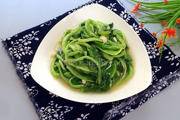 蒜蓉炒生菜的做法_蒜蓉炒生菜的做法大全_蒜蓉炒生菜的家常做法怎么做好吃 - 香哈网