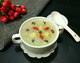 莲子薏米芡实粥的做法大全