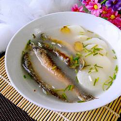 泥鳅汤