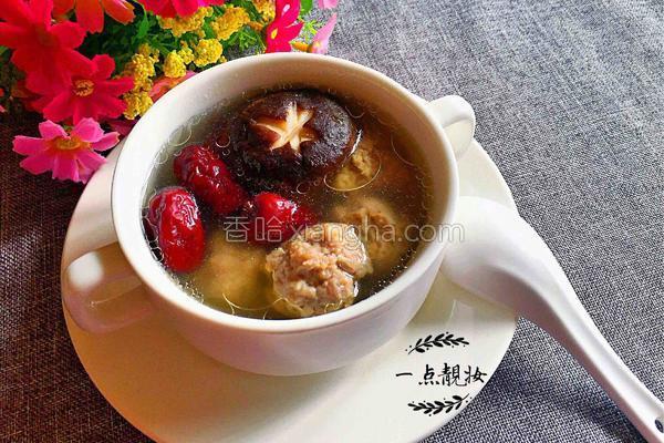 红枣香菇肉丸汤的做法_红枣香菇肉丸汤的做法