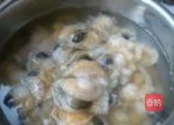 扇贝丁炒鸡蛋的做法图解2