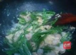 扇贝丁炒鸡蛋的做法图解7