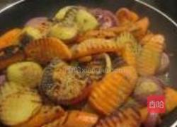 大蒜迷迭香烤羊腿的做法图解10