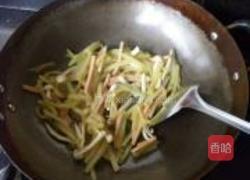 冬瓜条煸海鲜菇的做法图解10