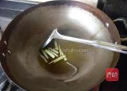 冬瓜条煸海鲜菇的做法图解5