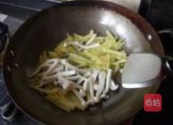 冬瓜条煸海鲜菇的做法图解8