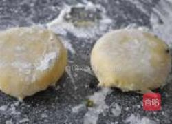 豆角橄榄酥饼的做法图解6