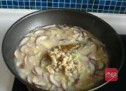 香菇海鲜疙瘩汤的做法图解11