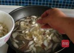 香菇海鲜疙瘩汤的做法图解9