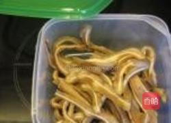 香辣猪耳的做法图解2