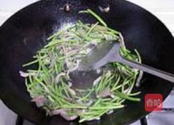 芦蒿炒咸肉的做法图解6