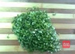 野葱蛋饼的做法图解2