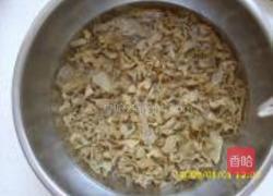 排骨酱烧竹笋衣的做法图解1