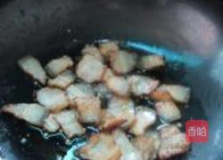 鲜黄豆炒腊肉的做法图解4